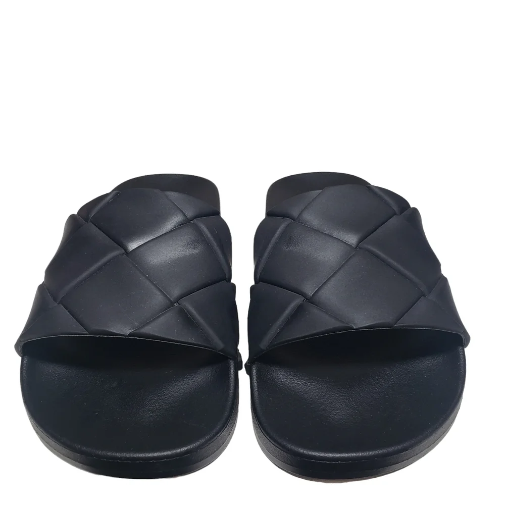 Steve Madden Soulful Black Quilted Pool Slides Sz 5